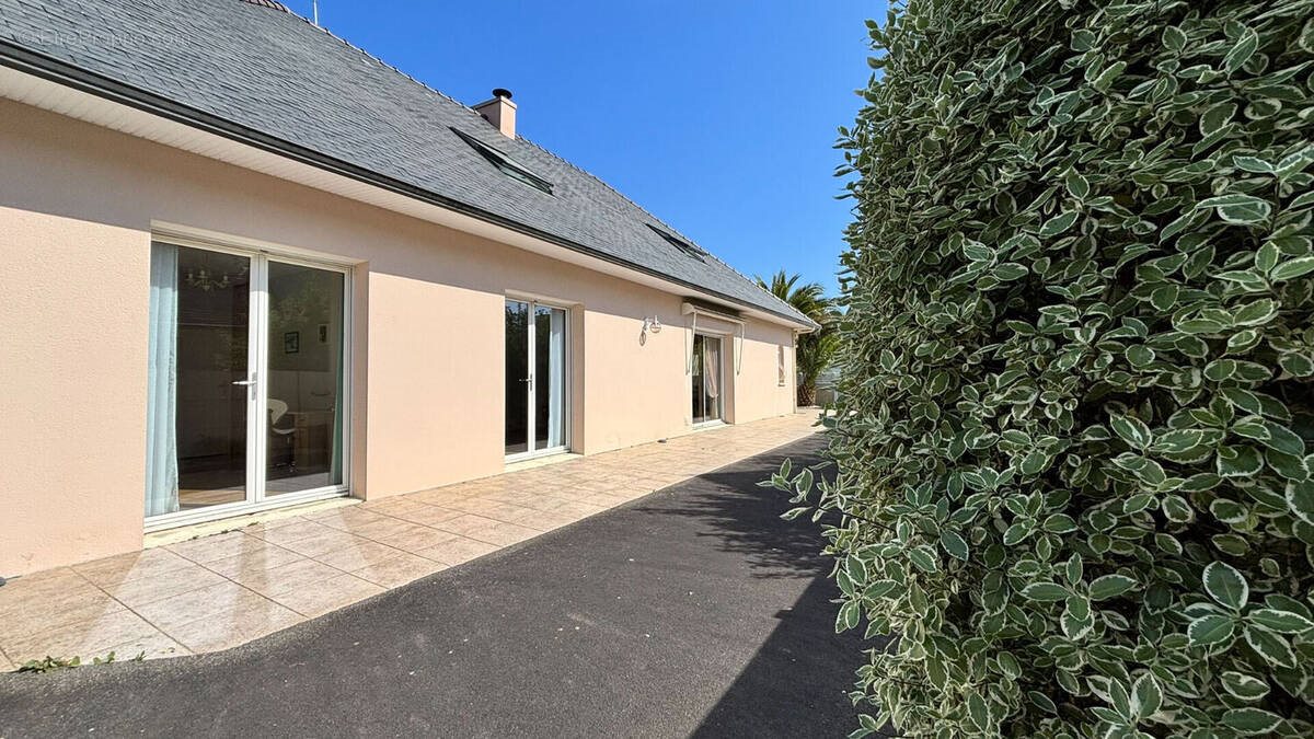 Maison à vendre, 215m², Pont-l'Abbé