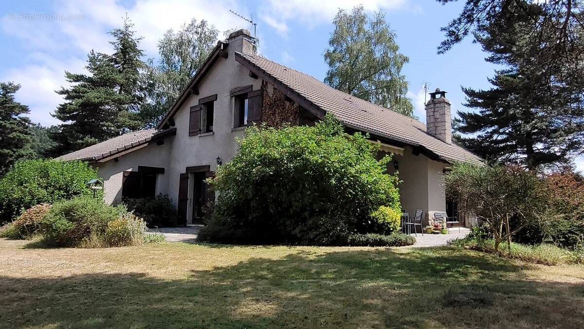 Maison à vendre, 151m², Le Chambon-sur-Lignon