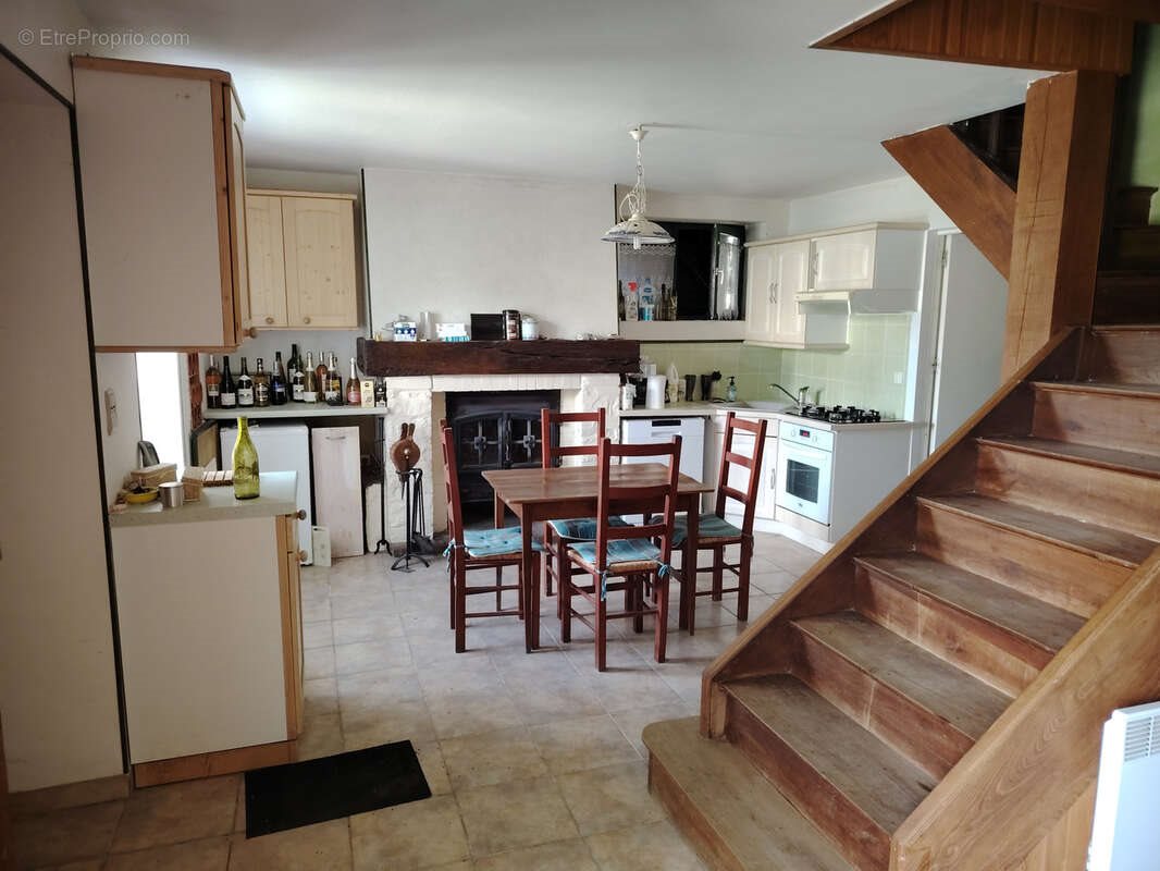 Maison à vendre, 74m², Rilhac-Lastours