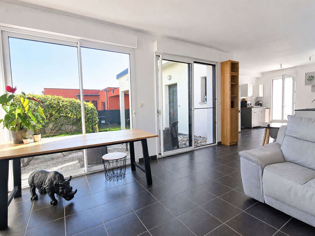 Maison à vendre, 101m², Vaux-sur-Mer
