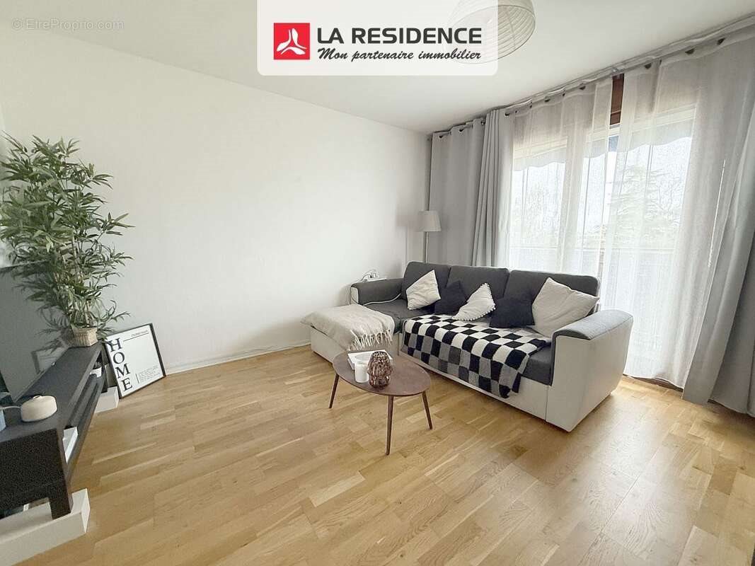 Appartement à vendre, 35m², Vélizy-Villacoublay