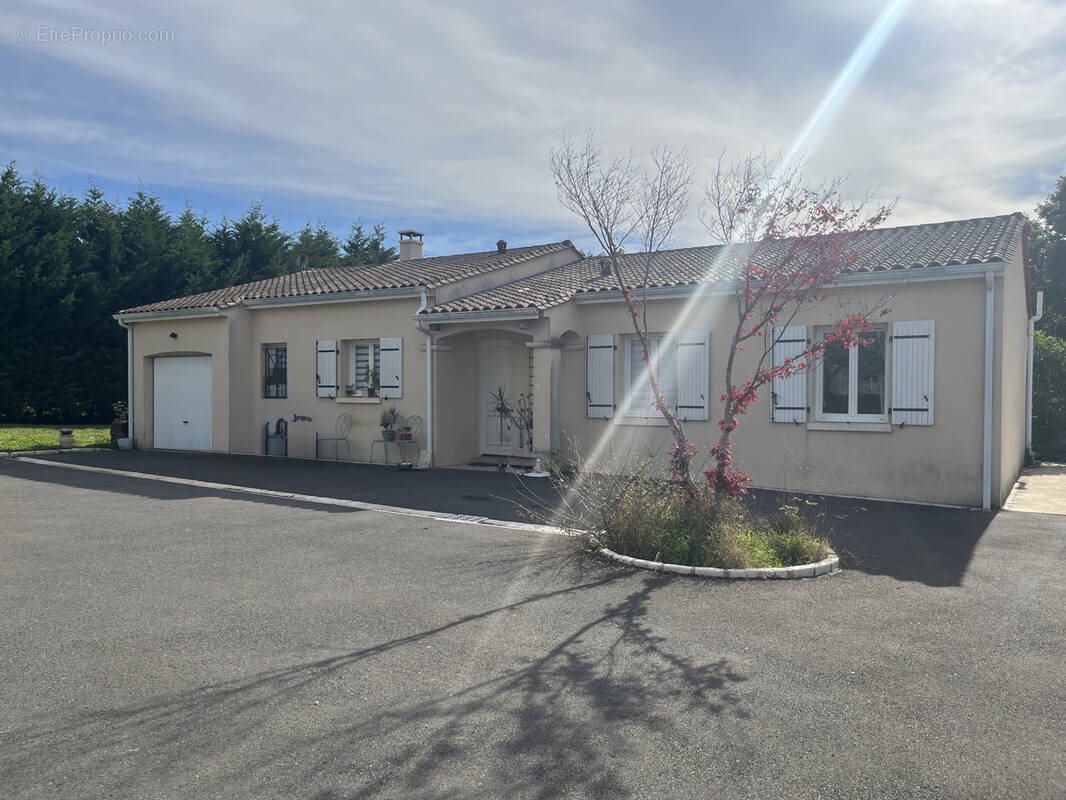 Maison à vendre, 115m², Villejoubert