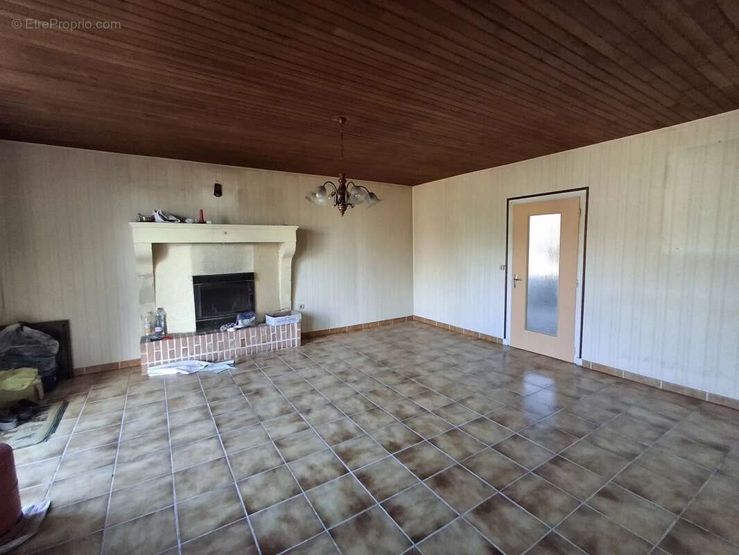 Maison à vendre, 155m², Nérignac