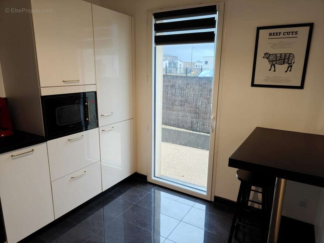 Maison à vendre, 93m², Brécé