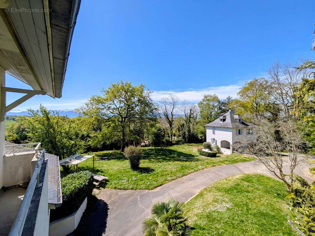 Appartement à vendre, 582m², Pau