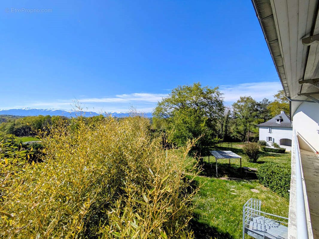 Appartement à vendre, 582m², Pau
