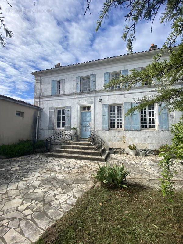 Maison à vendre, 135m², Romegoux