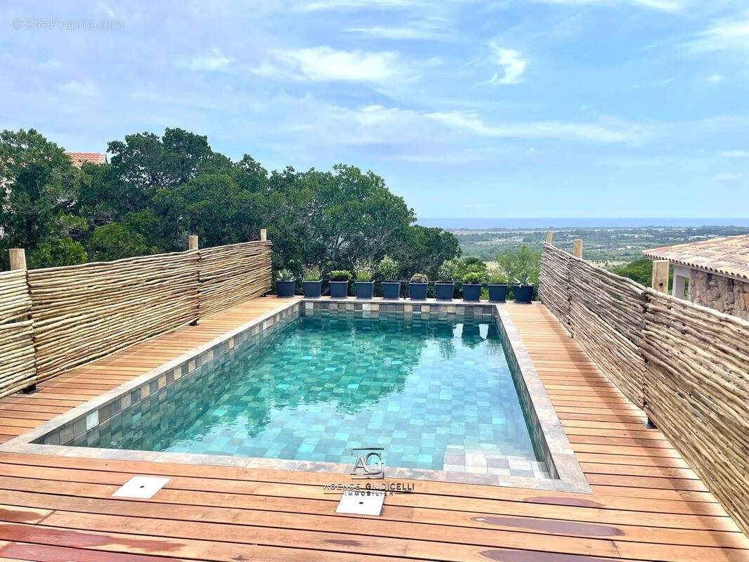 Maison à vendre, 136m², Ventiseri