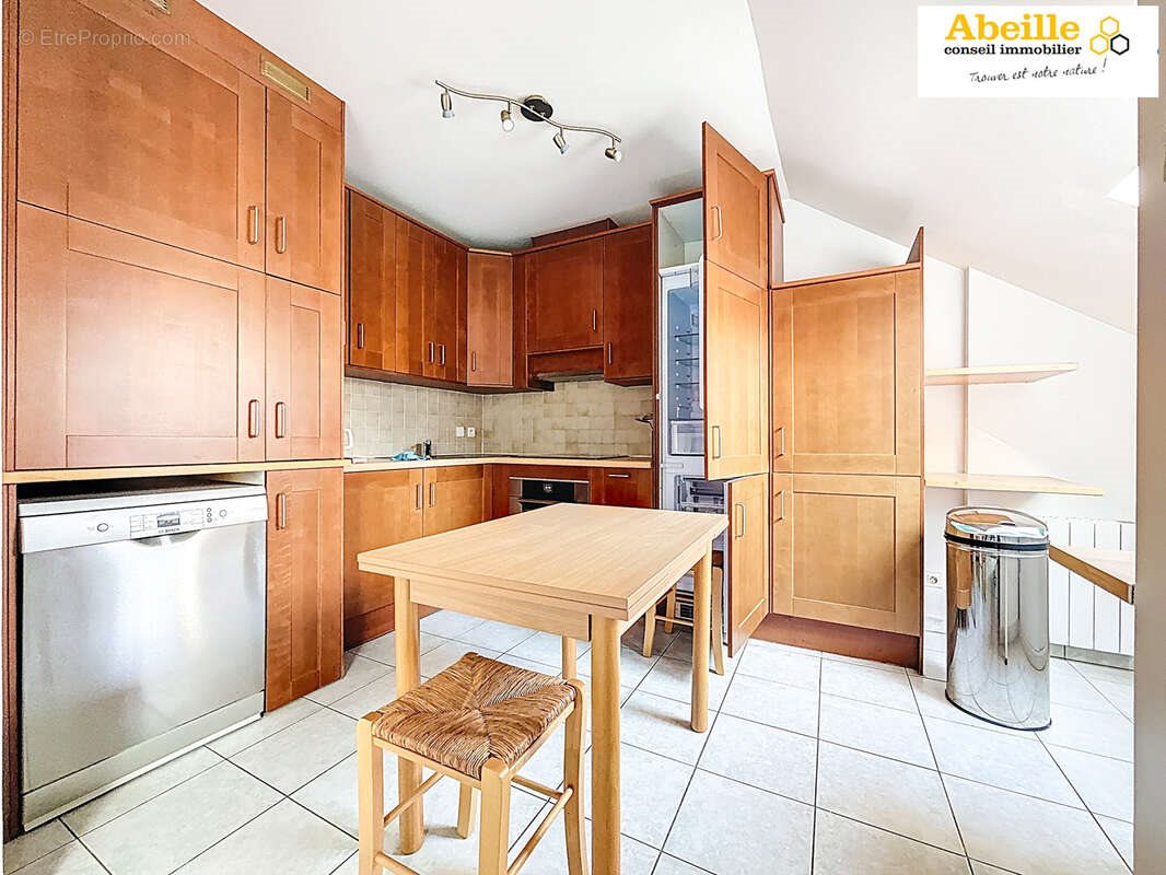Appartement à vendre, 48m², Saint-Chéron