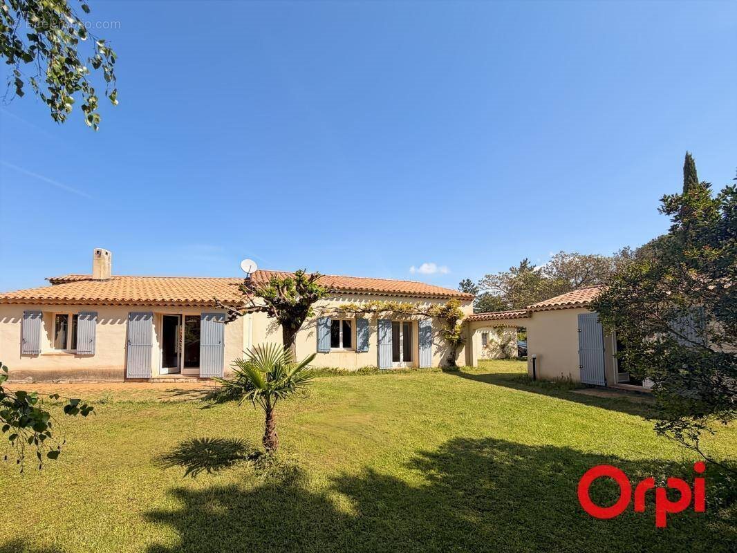 Maison à vendre, 150m², Jouques