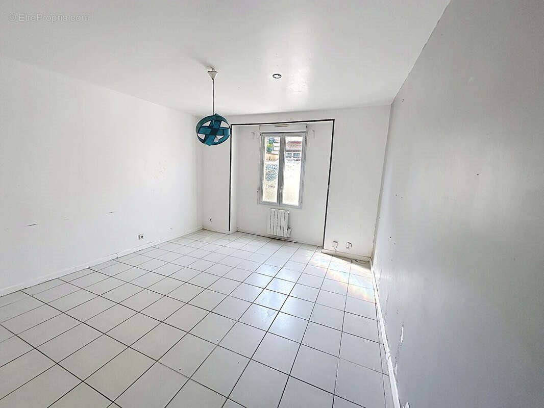Appartement à vendre, 34m², Nanteuil-lès-Meaux