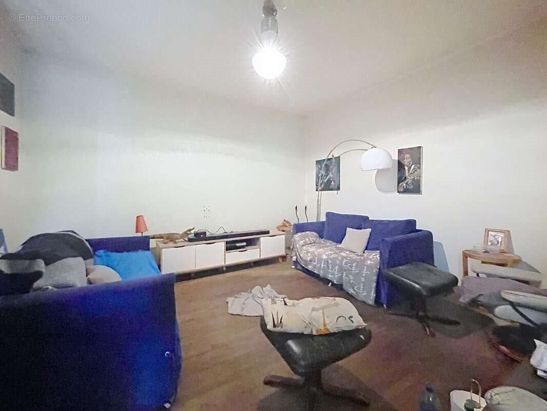 Maison à vendre, 170m², Lodes