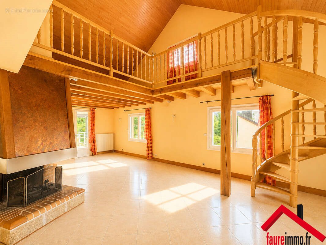 Maison à vendre, 190m², Brive-la-Gaillarde