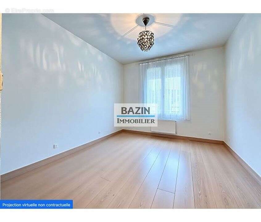 Appartement à vendre, 102m², Sainte-Geneviève-des-Bois