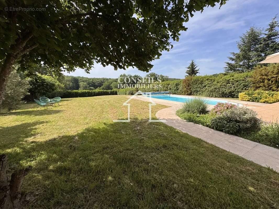 Maison à vendre, 211m², Précy-sur-Vrin