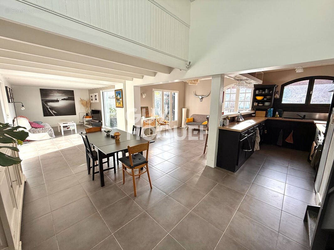 Maison à vendre, 137m², Mérignac