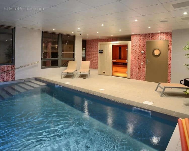 Appartement à vendre, 45m², Saint-Doulchard