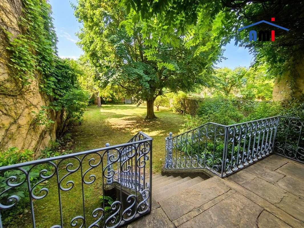Maison à vendre, 249m², Moutiers-au-Perche