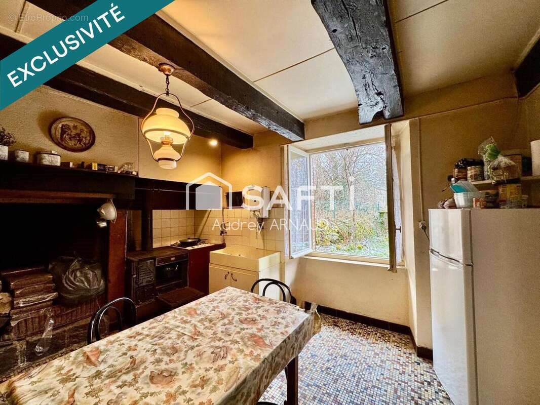 Maison à vendre, 70m², Saint-Merd-la-Breuille