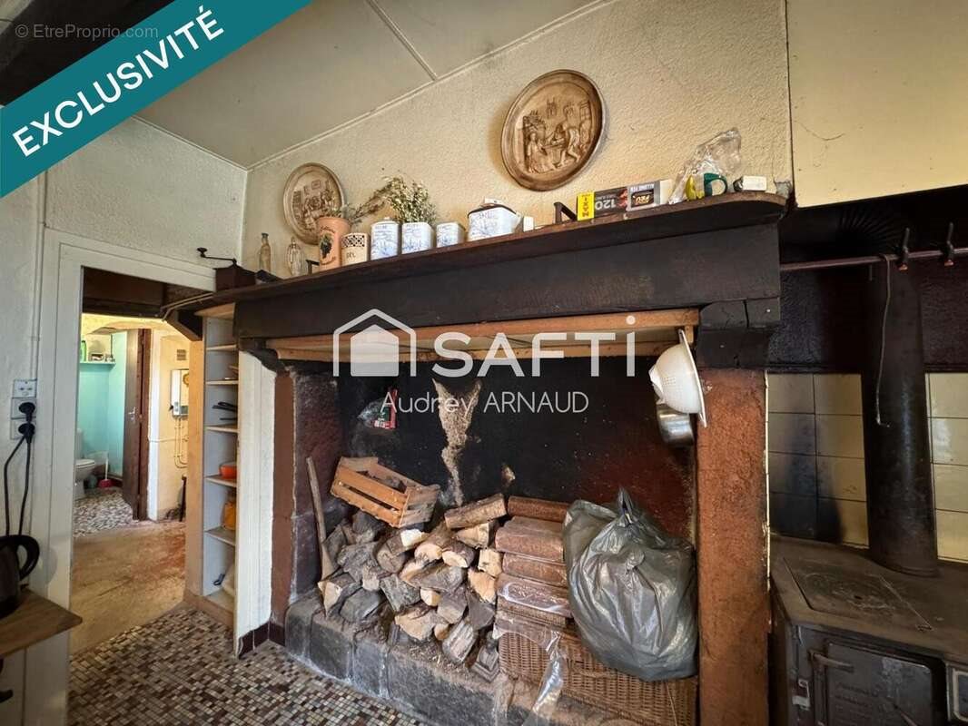 Maison à vendre, 70m², Saint-Merd-la-Breuille
