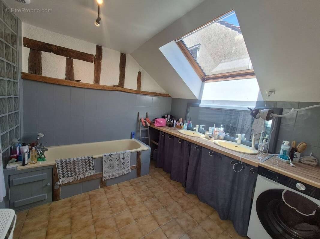 Maison à vendre, 124m², Vierzon