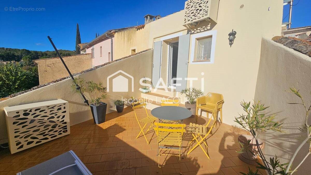 Maison à vendre, 143m², Villecroze