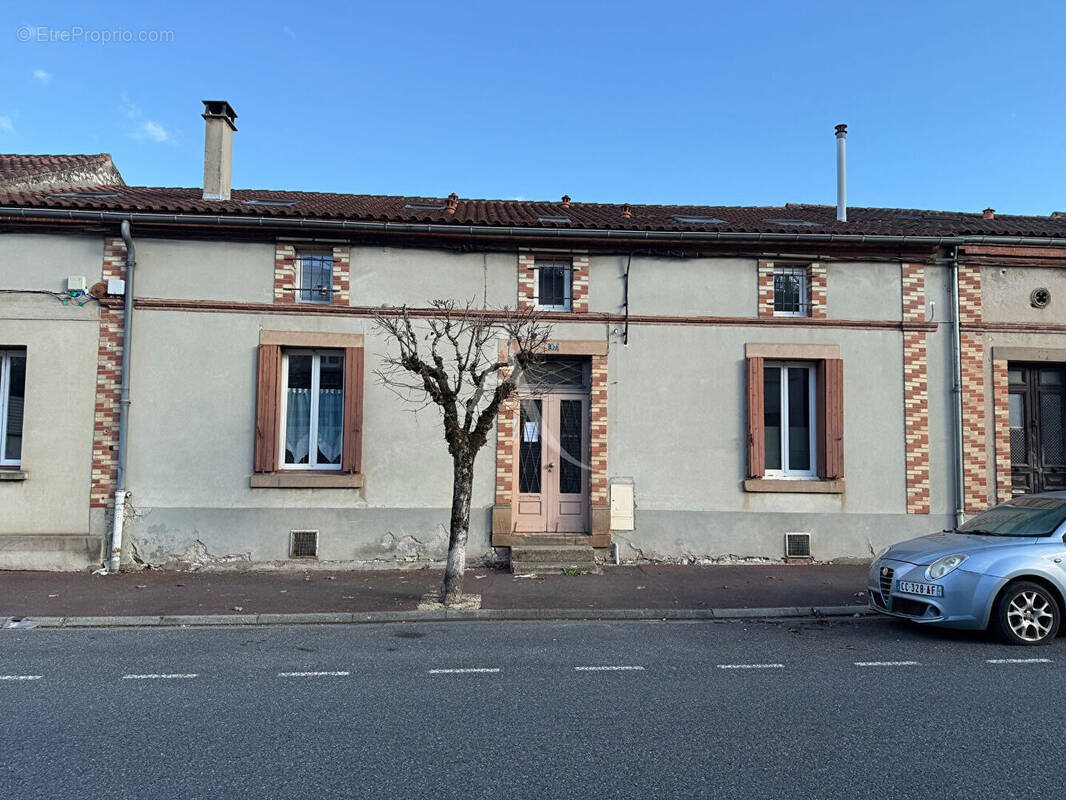Appartement à vendre, 334m², Carmaux