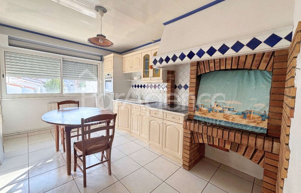 Appartement à vendre, 85m², Royan