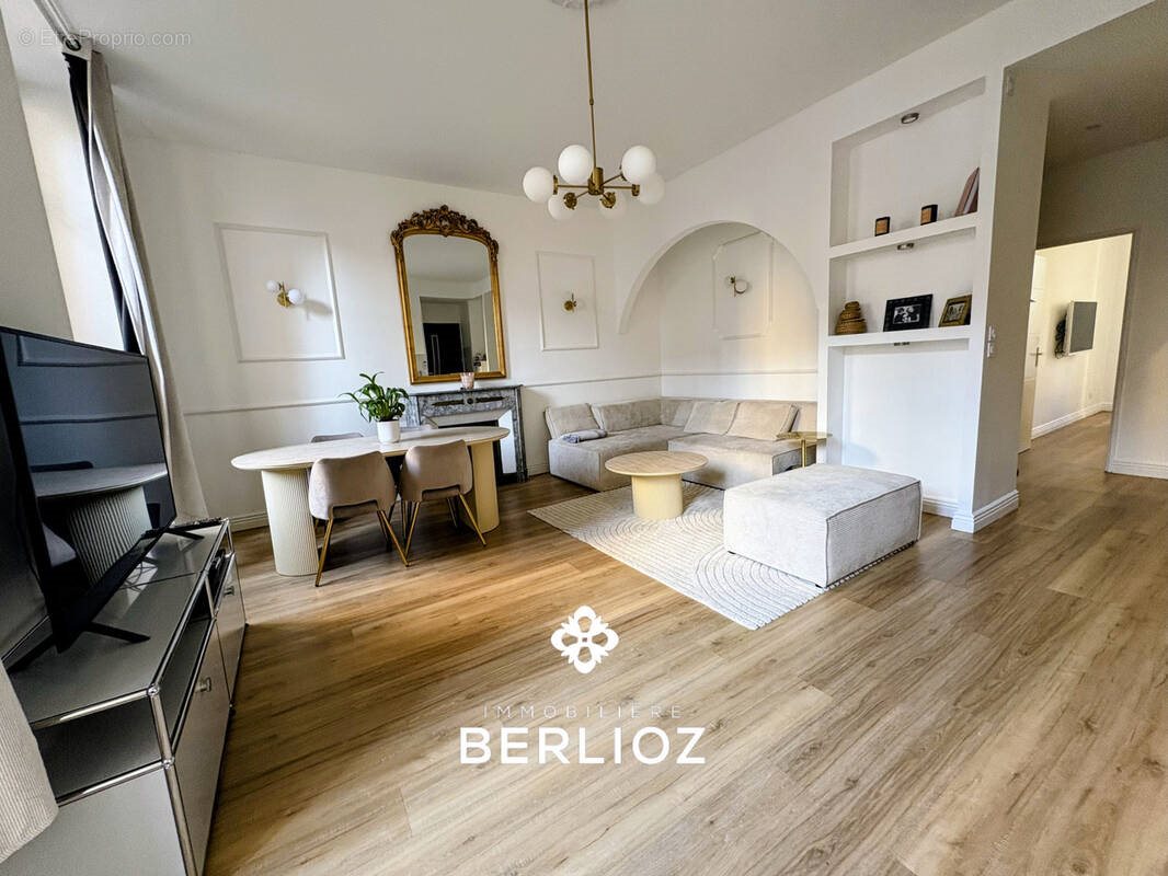 Appartement à vendre, 70m², Grenoble