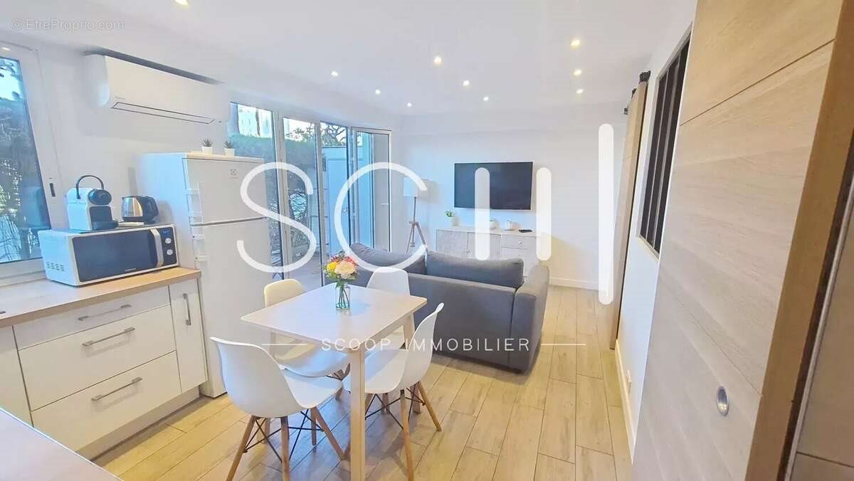 Appartement à vendre, 27m², Antibes