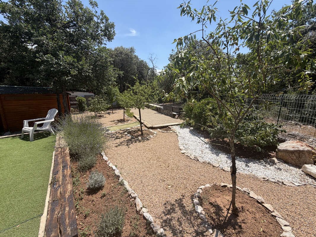 Maison à vendre, 145m², Régusse