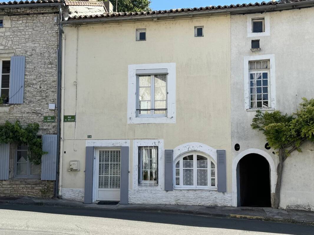 Maison à vendre, 107m², Verteuil-sur-Charente