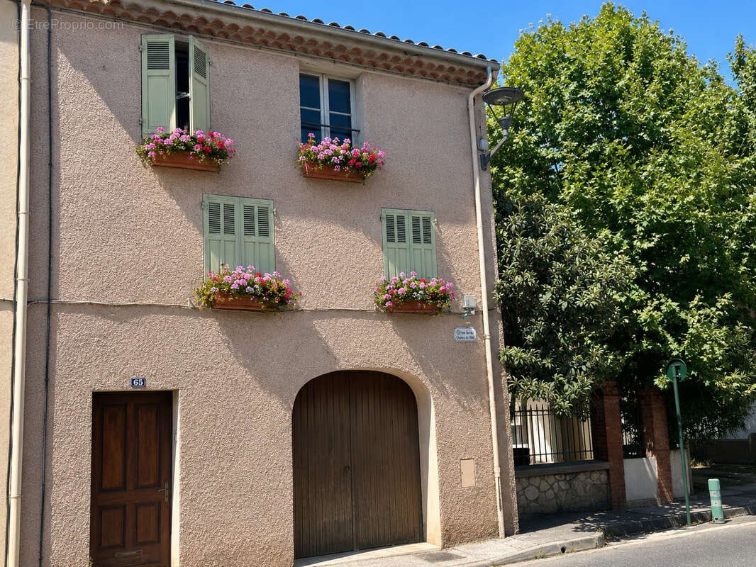 Maison à vendre, 80m², Cuers