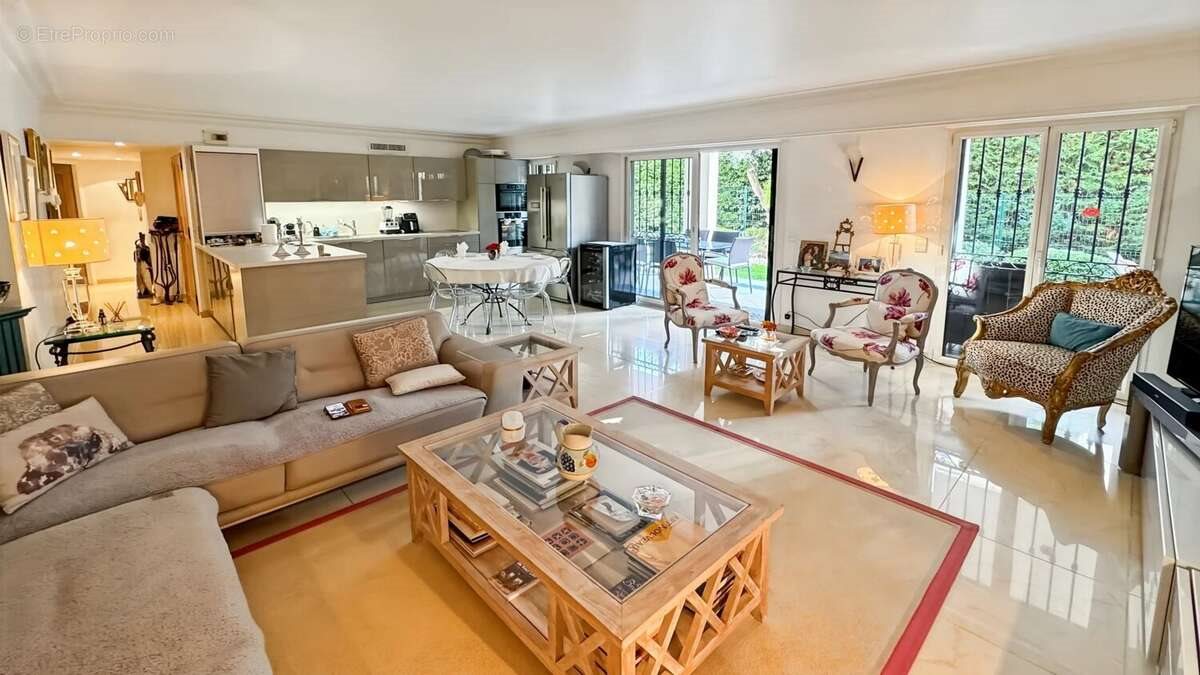 Appartement à vendre, 95m², Antibes