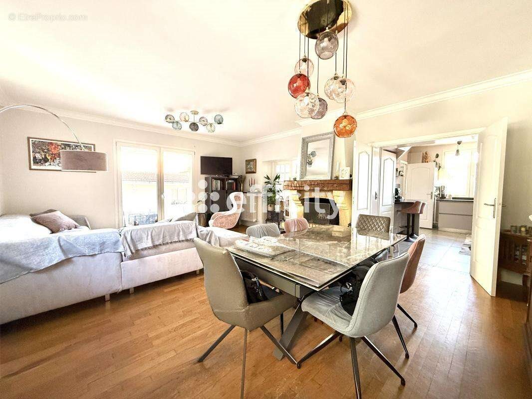 Maison à vendre, 160m², Châtillon