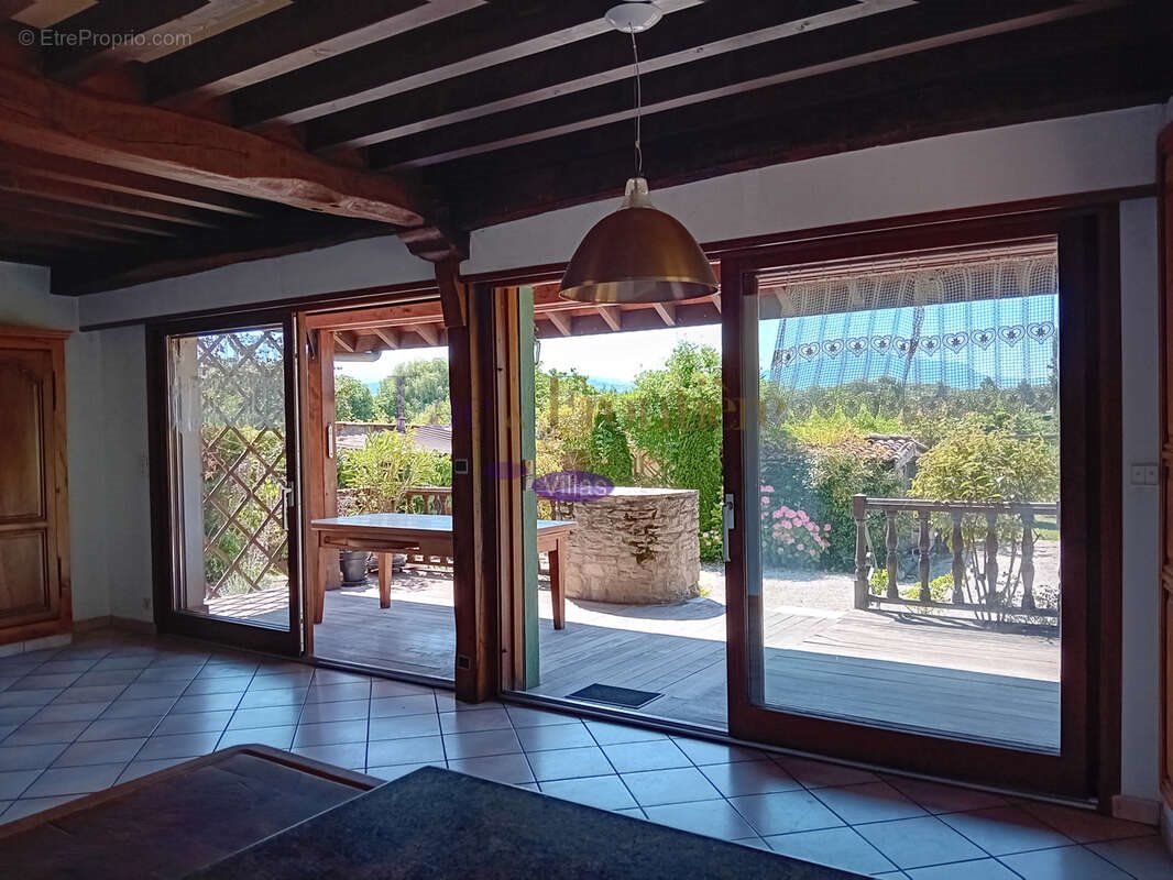 Maison à vendre, 168m², Messery