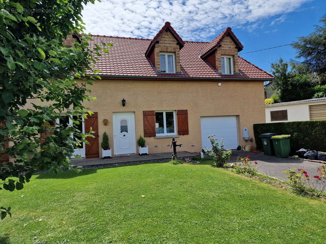 Maison à vendre, 181m², Saveuse