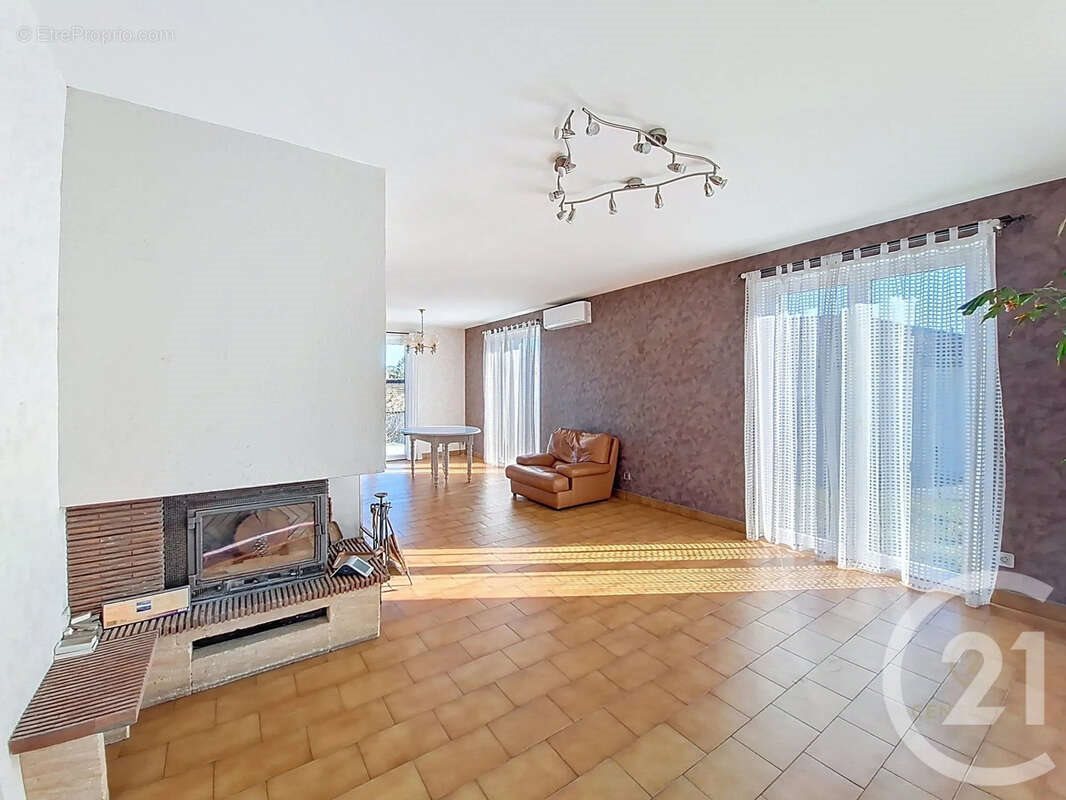 Maison à vendre, 185m², Montagny