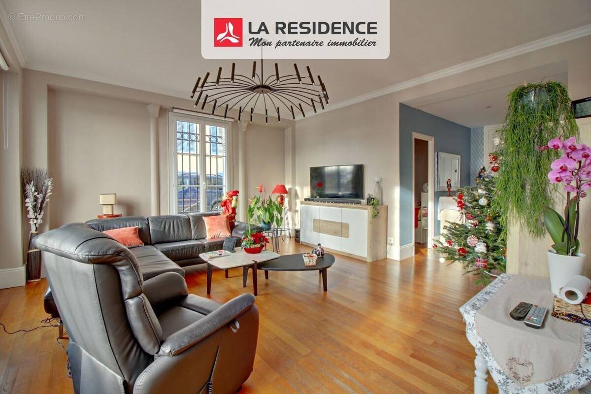 Appartement à vendre, 106m², Meulan-en-Yvelines