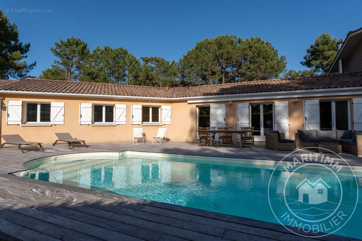 Maison à vendre, 220m², Carcans