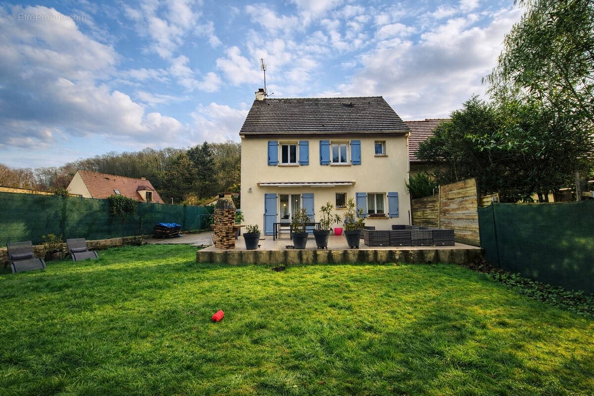 Maison à vendre, 117m², Epernon