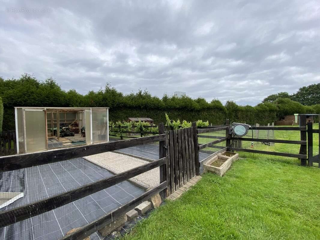 Maison à vendre, 201m², Etrelles