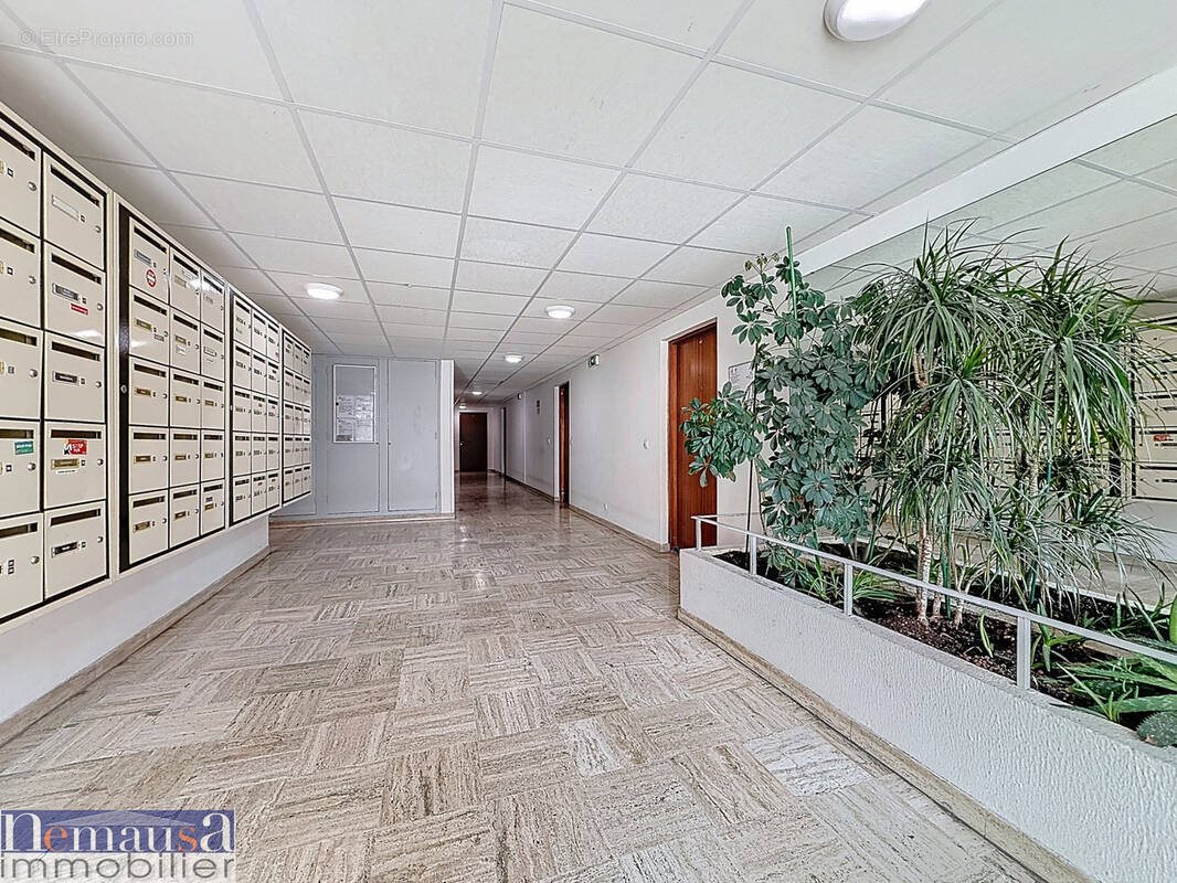 Appartement à vendre, 78m², Nîmes