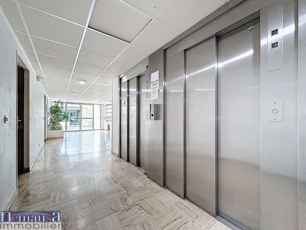 Appartement à vendre, 78m², Nîmes