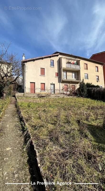 Maison à vendre, 202m², Tarare