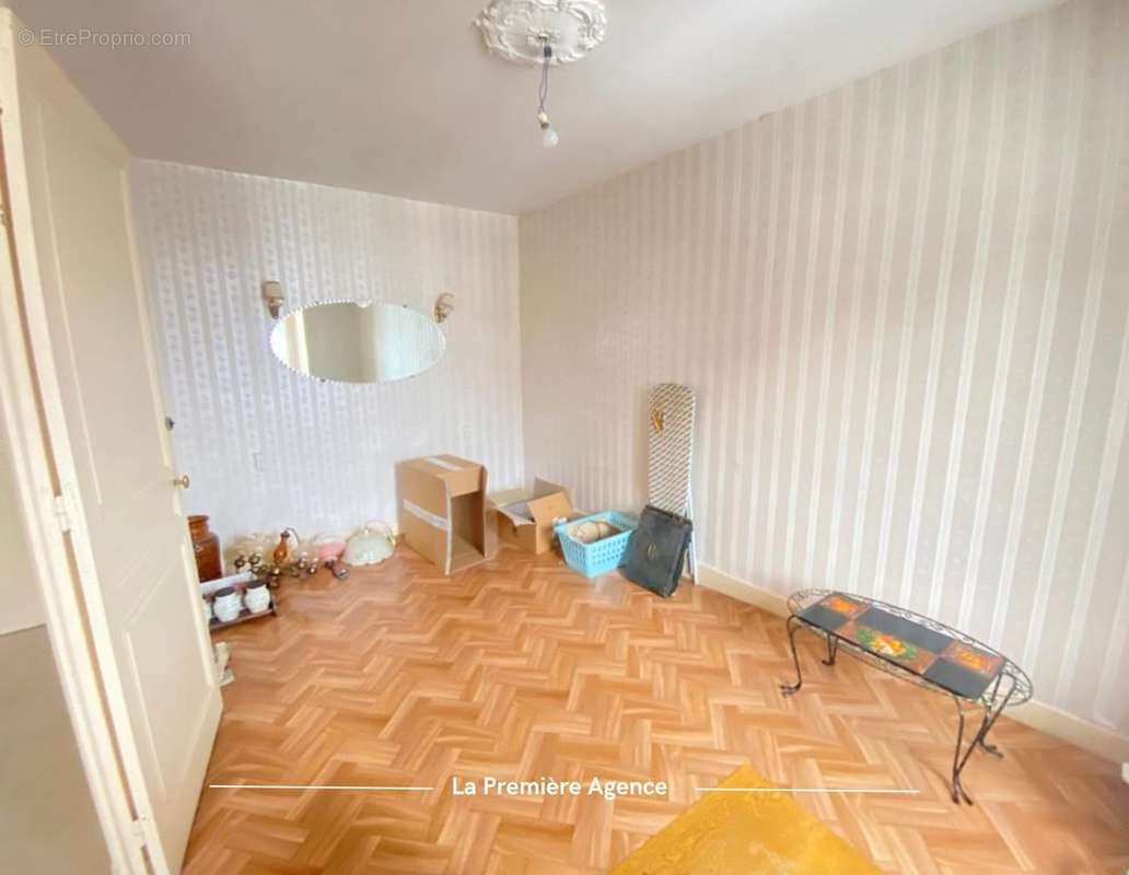 Maison à vendre, 202m², Tarare