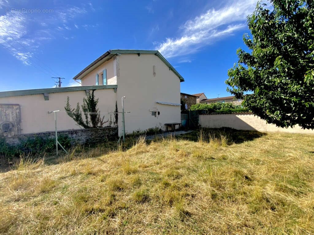 Maison à vendre, 88m², Ardoix