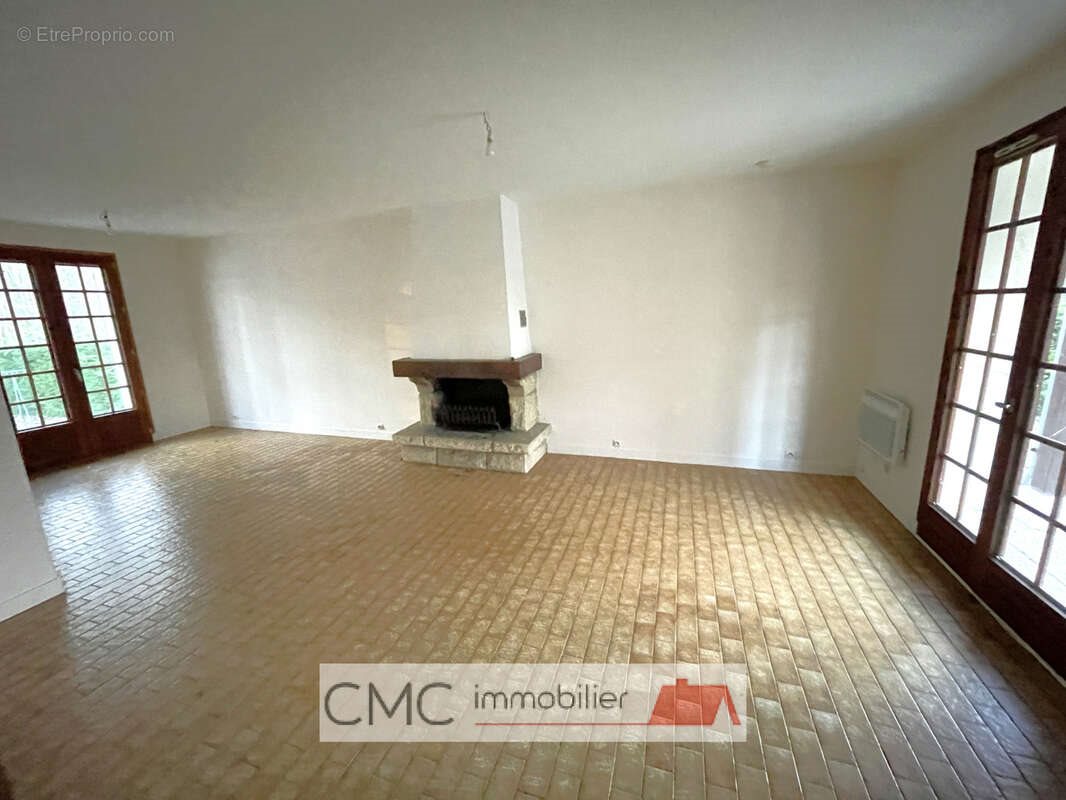 Maison à vendre, 127m², Nogent-le-Phaye