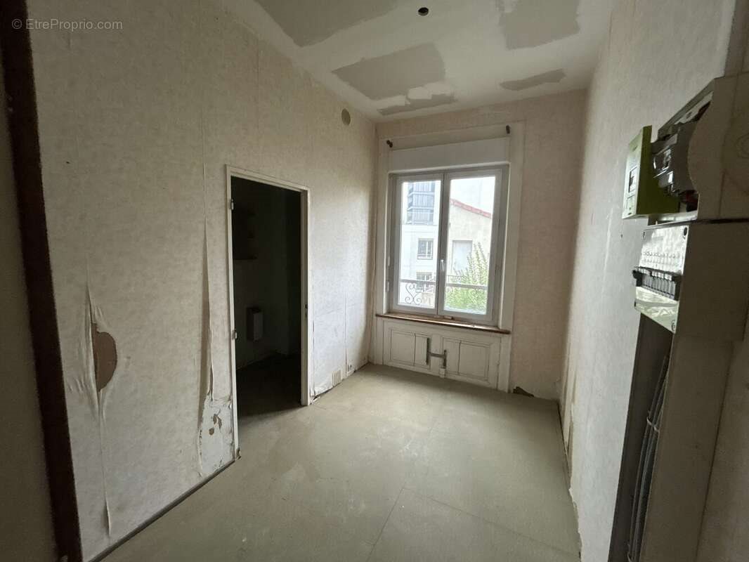 Appartement à vendre, 29m², Saint-Etienne