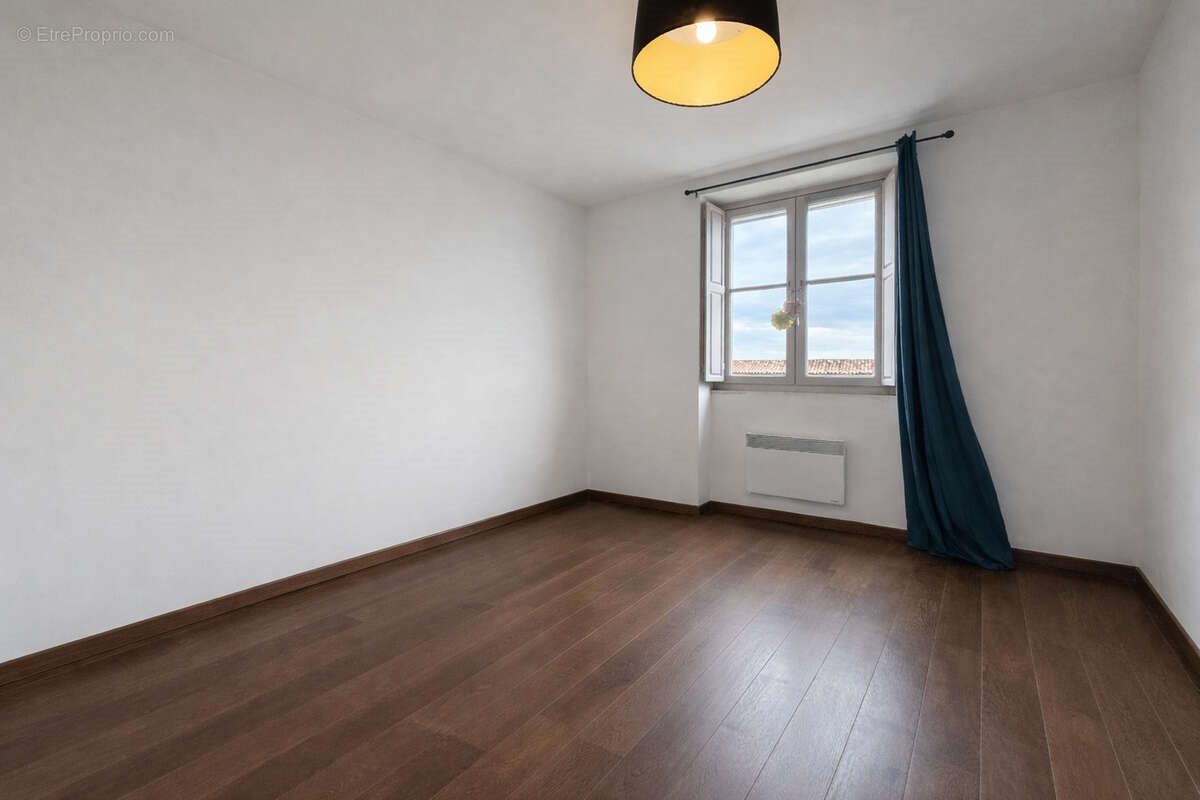 Maison à vendre, 72m², Roquemaure